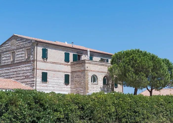 Lido Azzurro Aparthotel 4*